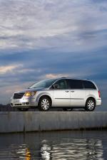 Chrysler Grand Voyager 2008 года